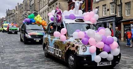 EDINBURGH CABBIES MAY HAVE TO PAY TO MOVE PLANTERS FOR THEIR ANNUAL OUTING