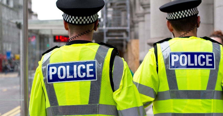 MIDDLESBROUGH TAXI STOP LEADS TO DRUG ARRESTS