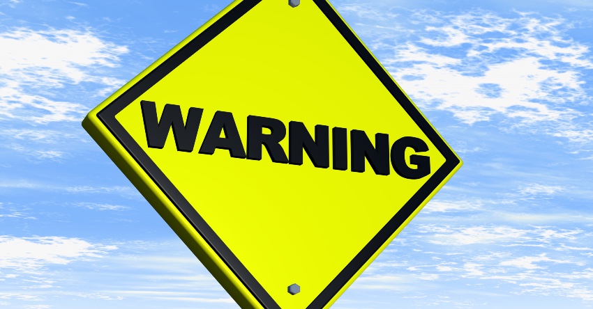 OPERATOR'S HUNCH LED TO WARNING THE POLICE BEFORE WOMAN FELL OFF M66 BRIDGE