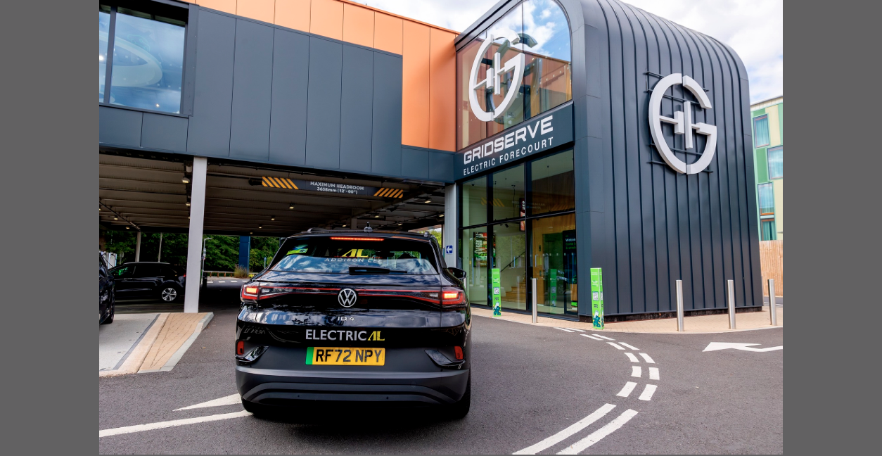 GRIDSERVE AND ADDISON LEE PARTNERSHIP SUPPORTS SUSTAINABLE AIRPORT TRANSFERS AT GATWICK