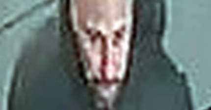 CCTV RELEASED AFTER BEER BOTTLE SMASHES NOTTINGHAM TAXI WINDOW OUTSIDE KFC