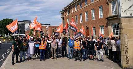 DERBYS TAXI AGE LIMIT SPARKS OUTCRY AHEAD OF COUNCIL HEARING