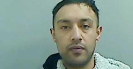 KNIFE WIELDING THUG JAILED AFTER THREATENING TO KILL MIDDLESBROUGH TAXI DRIVER AND FAMILY