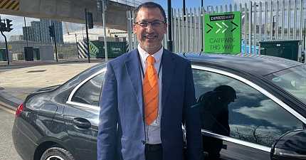 LONDON PRIVATE HIRE DRIVER HAILED A HERO AFTER HELPING DELIVER BABY IN BACK SEAT