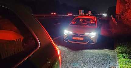 PRIVATE HIRE DRIVER LOSES LICENCE AFTER TAILGATING AND SPEEDING ON M62 IN MERSEYSIDE