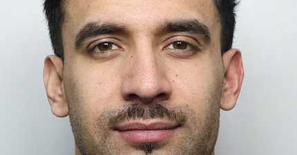 PASSENGER THREATENED TO CUT PH DRIVERS THROAT AND ROBBED HIM IN BRADFORD