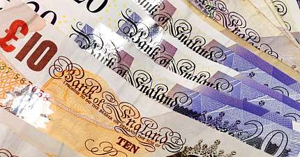 GLASGOW PRIVATE HIRE DRIVER BUSTED WITH 148K IN BAG FOR LIFE