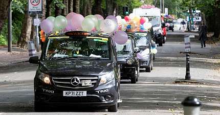 GLASGOW TAXIS PREPARE FOR HISTORIC 79TH ANNUAL CHILDRENS SEASIDE TRIP TO TROON