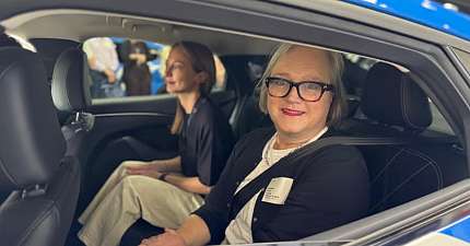 LONDON POLITICIANS TRIAL DRIVERLESS TAXIS IN ISLINGTON AND CALL THE RIDE REALLY QUITE DULL