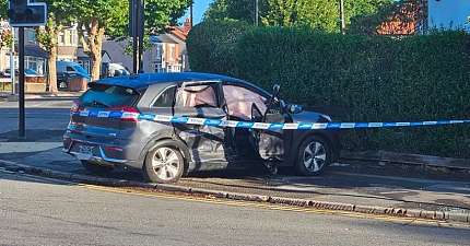 PASSENGERS EXTRACTED FROM TAXI AFTER TWO CAR COLLISION IN COVENTRY