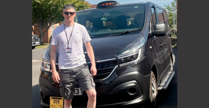 GTR MANCHESTER CABBIES URGED TO TAKE A FREE 10 MINUTE COURSE THAT COULD SAVE A LIFE 