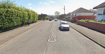 TAXI DRIVER ALLEGEDLY THREATENED WITH GLASS BOTTLE IN CLYDEBANK