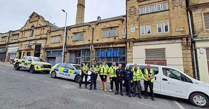 TEN VEHICLES SEIZED AND FOUR TAXIS SUSPENDED IN BRADFORD CITY CENTRE