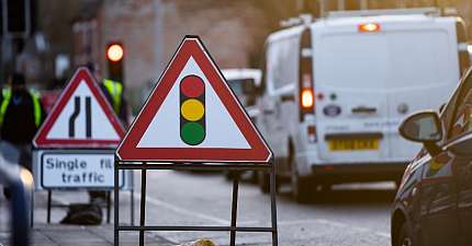 THOUSANDS OF MILES OF ROADWORKS LIFTED AHEAD OF EASTER AS DRIVERS SET TO BE 500 BETTER OFF