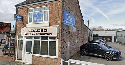 VEEZU EYES YORK EXPANSION WITH OPERATOR LICENCE APPLICATION